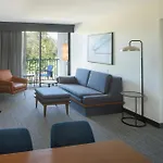 Courtyard By Marriott Fort Lauderdale East / Lauderdale-By-The-Sea