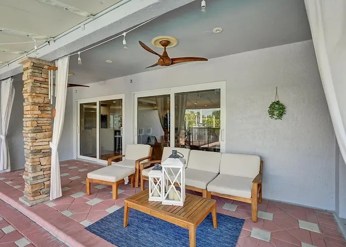 Luxe 4Br Waterfront W Htd Pool 5Min To Beach