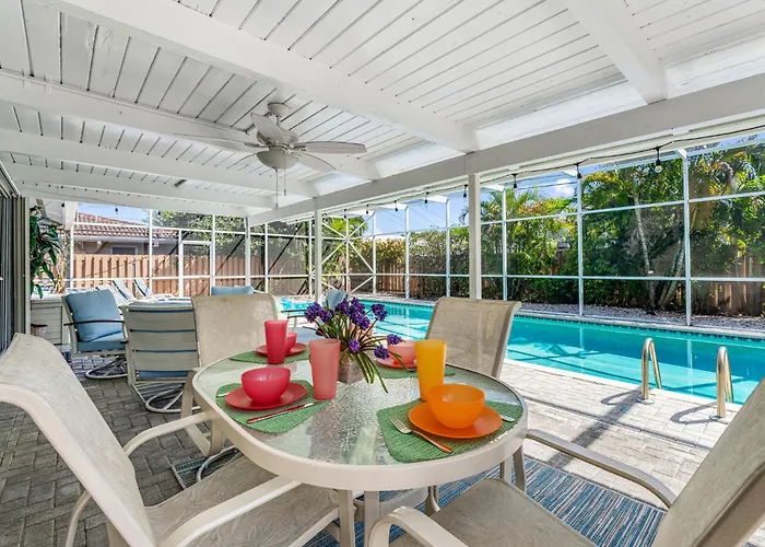 New Awesome 43, Few Min Walk From The Beach !