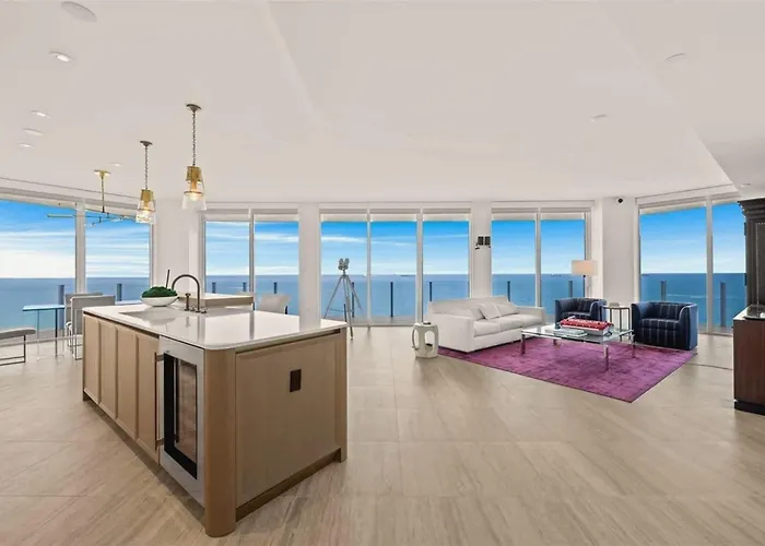 Oceanfront 2-Bedroom Condo With Great View