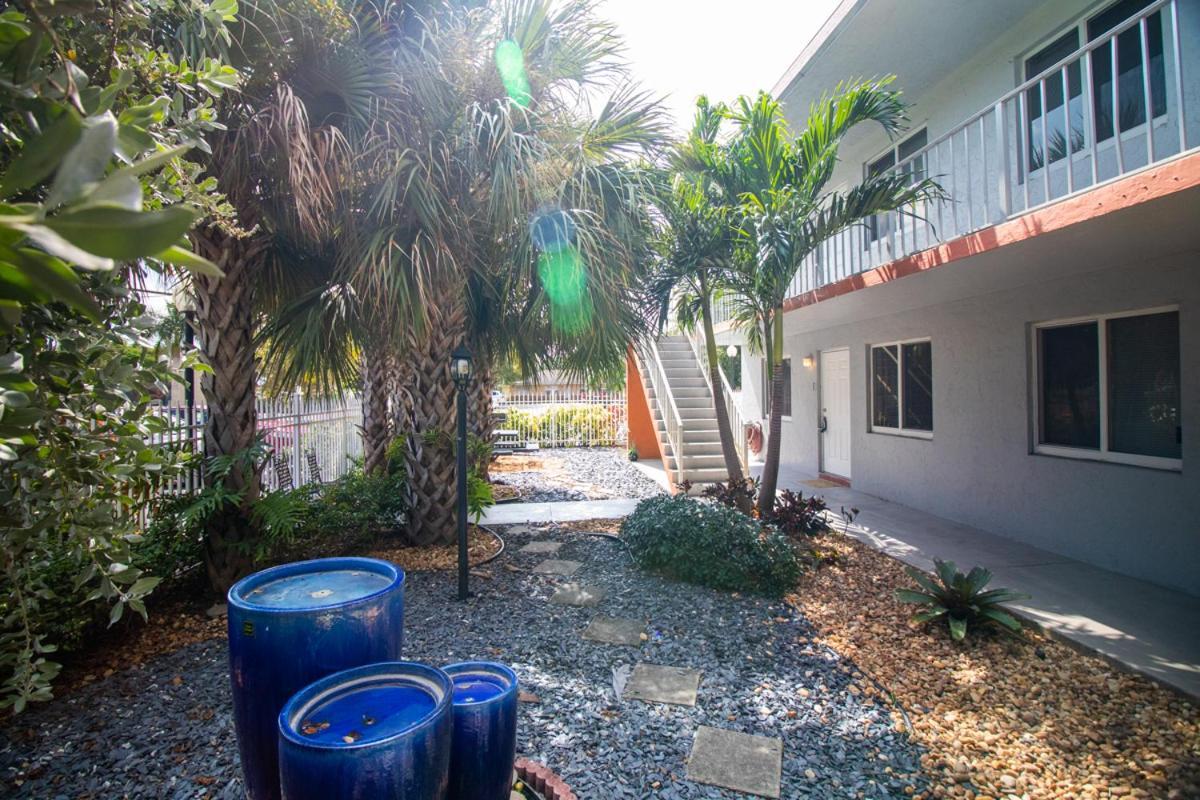 Apartment The Victor By Lowkl Fort Lauderdale