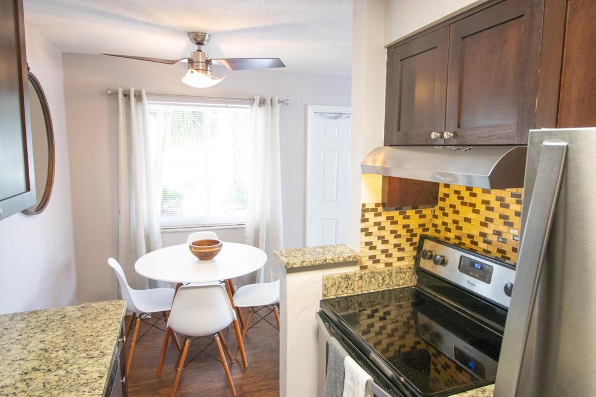 The Victor By Lowkl Apartment Fort Lauderdale