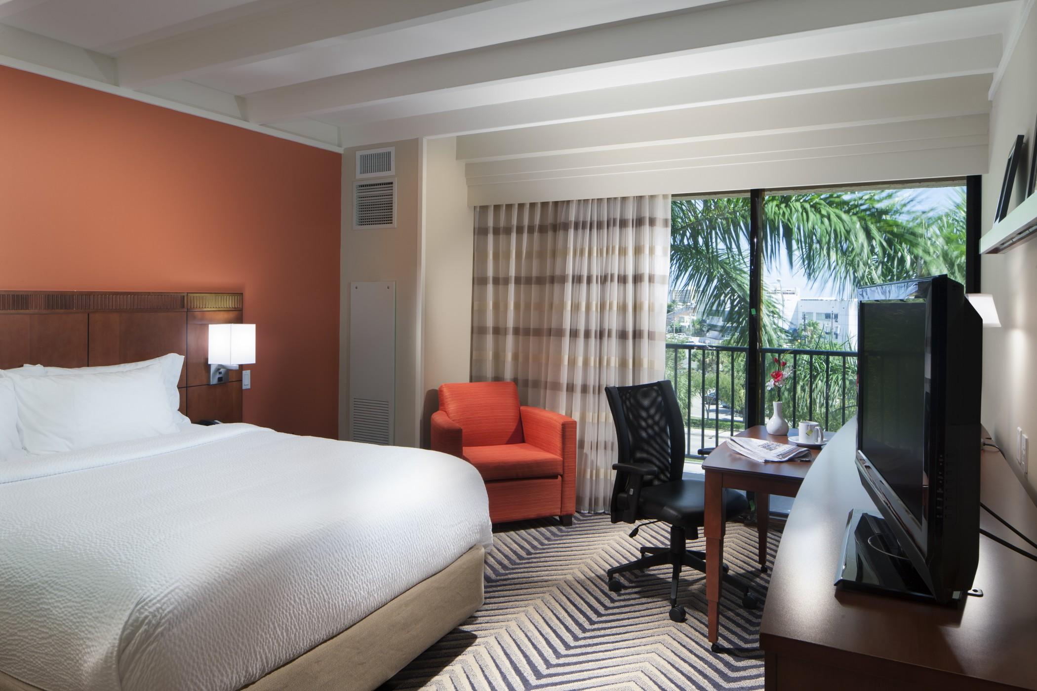 Hotel Courtyard By Marriott Lauderdale East / Lauderdale-by-the-sea Fort Lauderdale