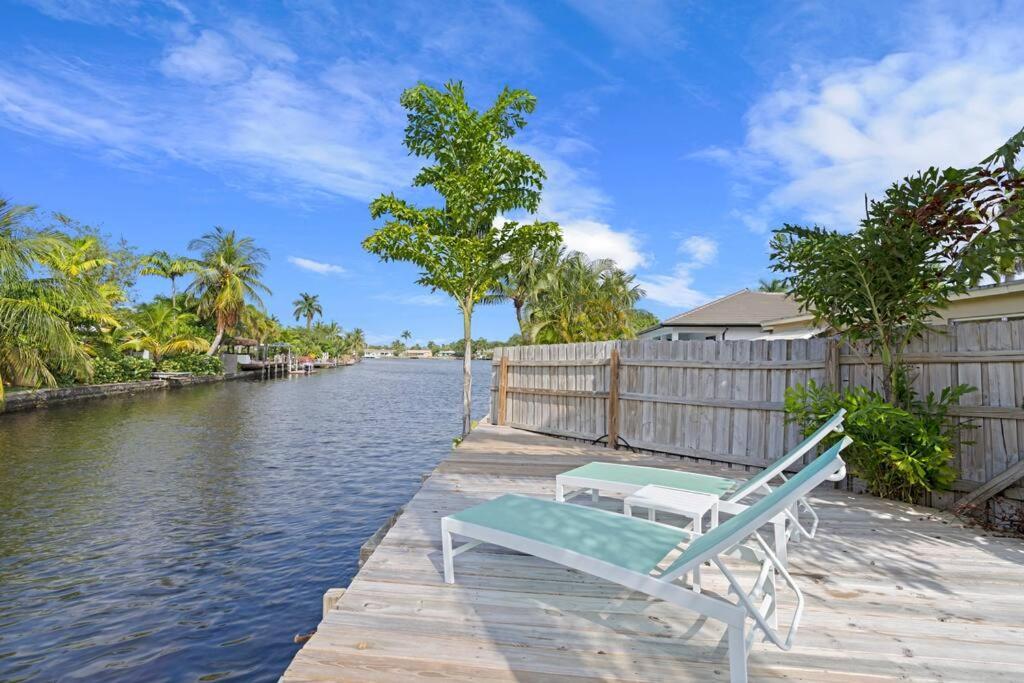 Waterfront-heated Pool-mini Golf-game Room-2mi Fort Lauderdale