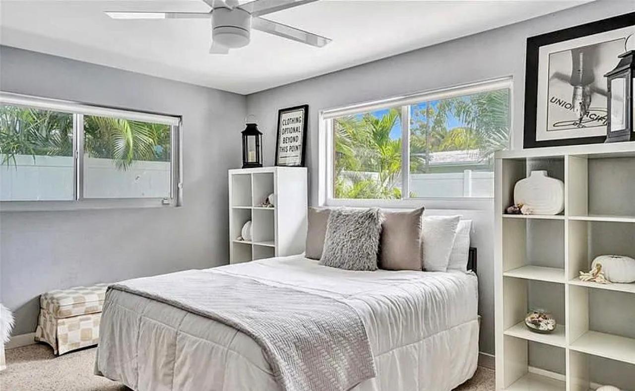 Bliss 10 Mins To Waves, 3br Oasis With Pool Holiday home