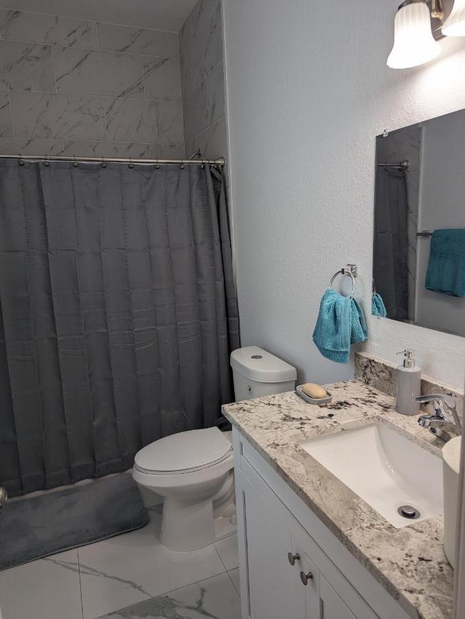 Modern Style House, Boasting A Single-story Layout And Recently Built Year- 3 Bed-2bath *