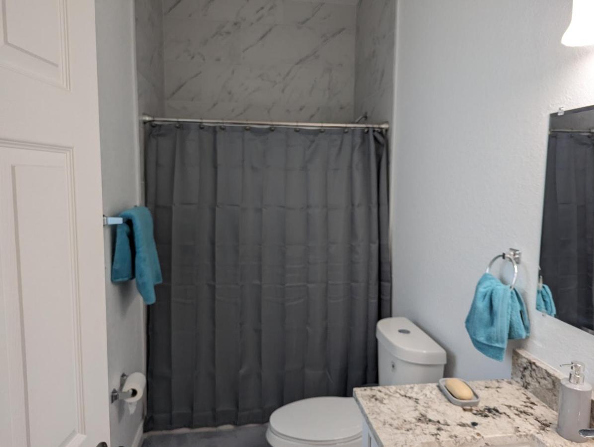Modern Style House, Boasting A Single-story Layout And Recently Built Year- 3 Bed-2bath *