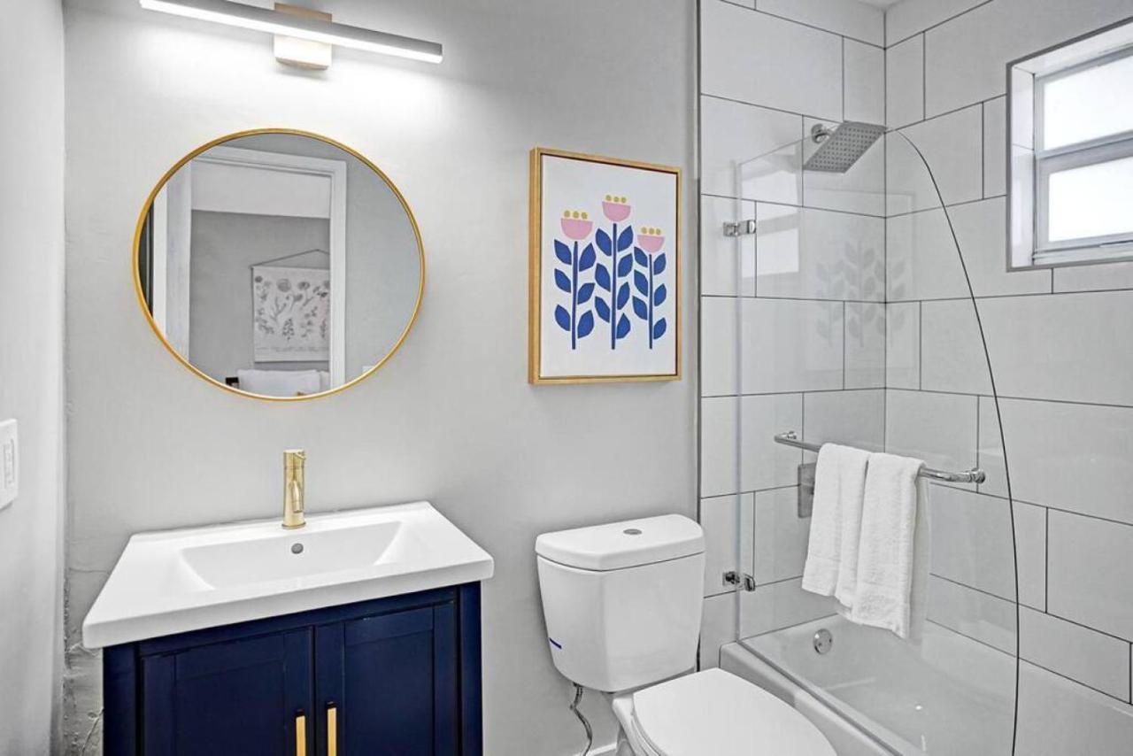 Apartment Rustic Retreats Beachy 1br For 4 Guests In The Heart Of Lauderdale Fort Lauderdale