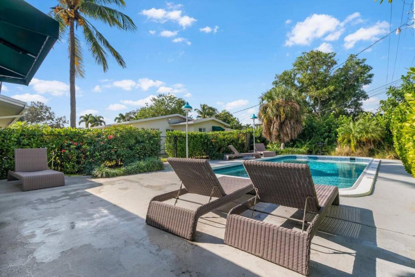 Tropical Pool Loft With Smart Tvs Apartment Fort Lauderdale