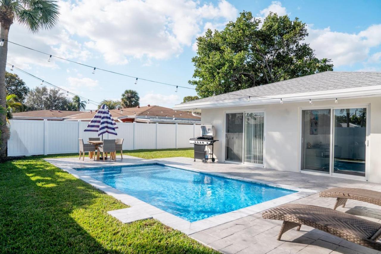 Holiday home Luxe 6 Bed Heated Pool I 5 Min To I Bbq *