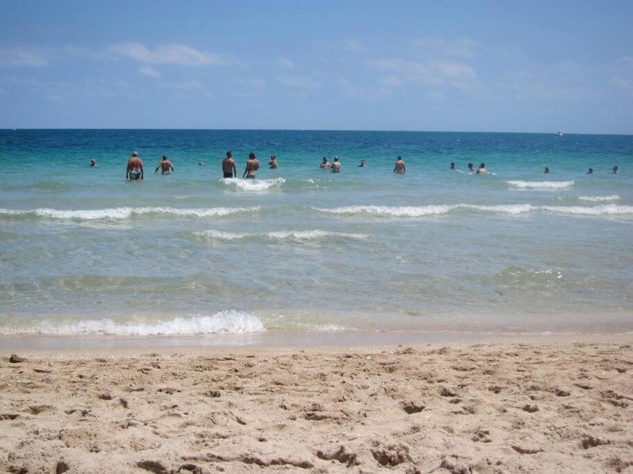 Tropical Classic Retro Florida, Private 2 Bedroom With Location