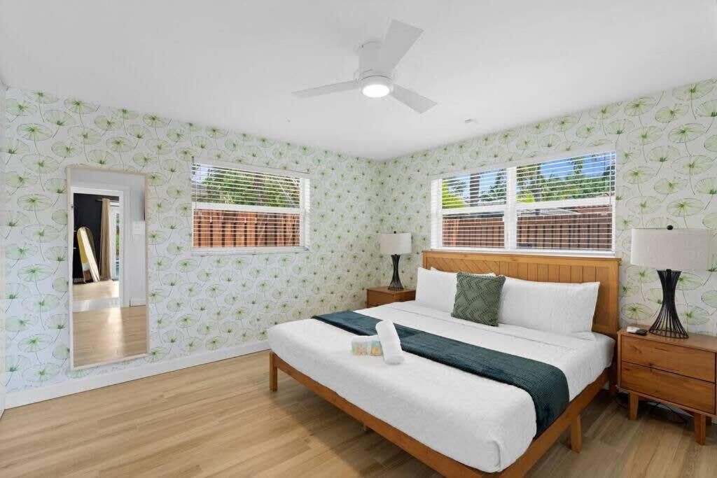 Holiday home Luxury Kitchen Heated Pool Pool Table Bikes