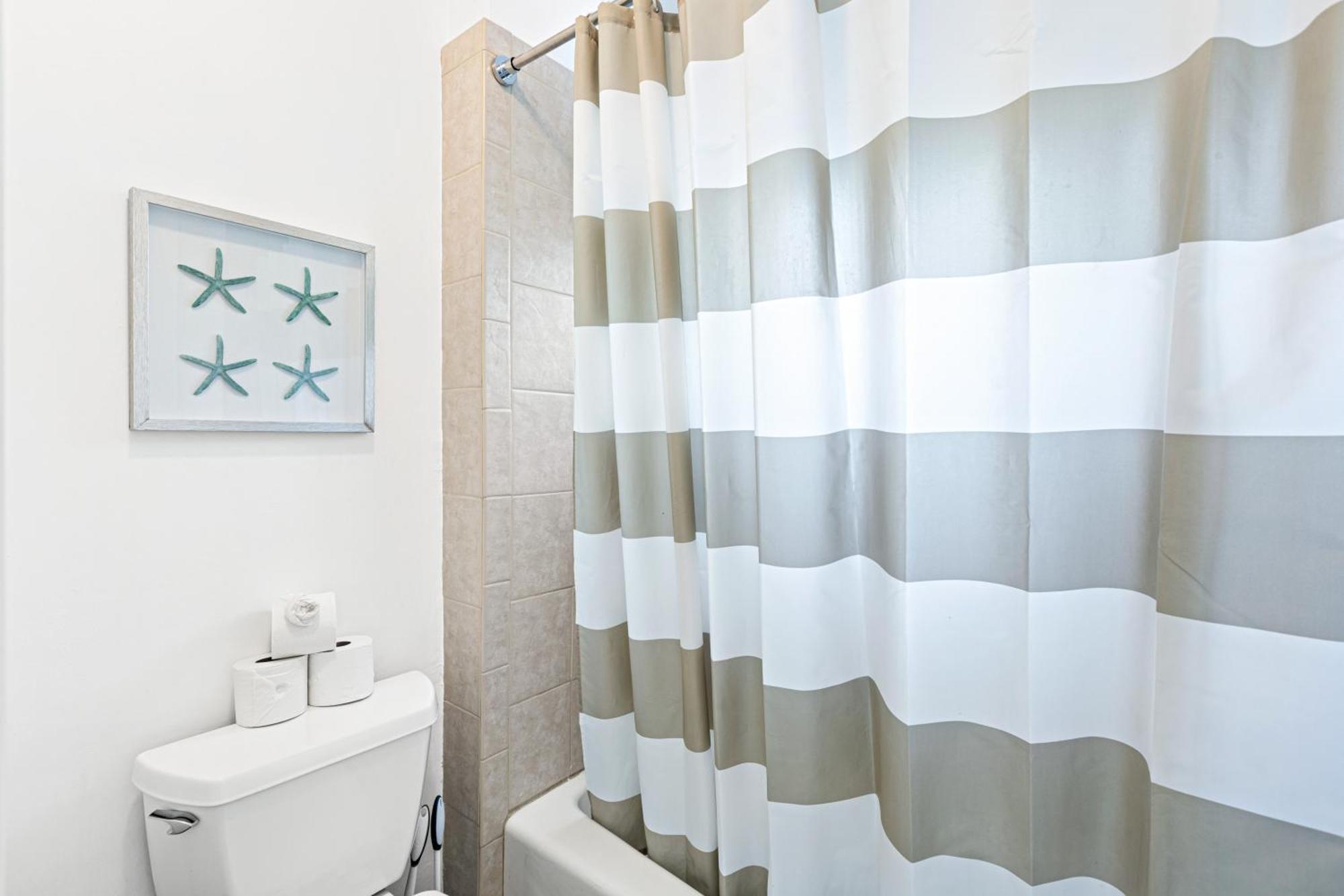 Cozy Olas Blvd Apartment Fort Lauderdale