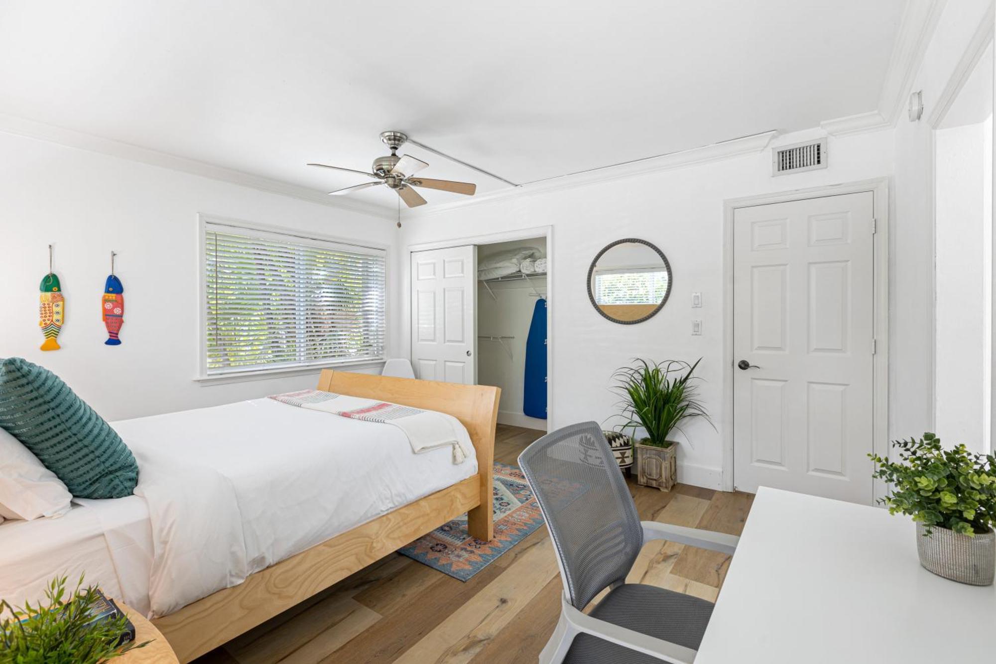 Cozy Olas Blvd Apartment