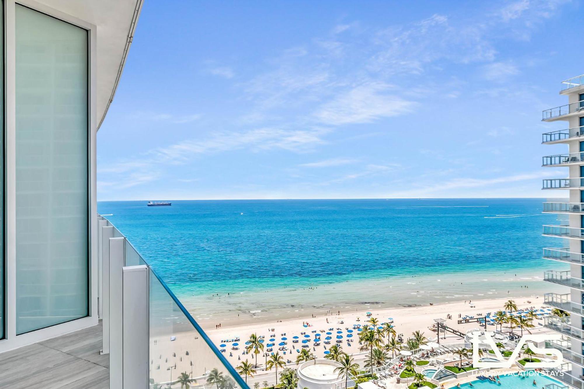 Apartment Four Seasons Ftl 2 Bed 2bath Luxury Direct Ocean Views *