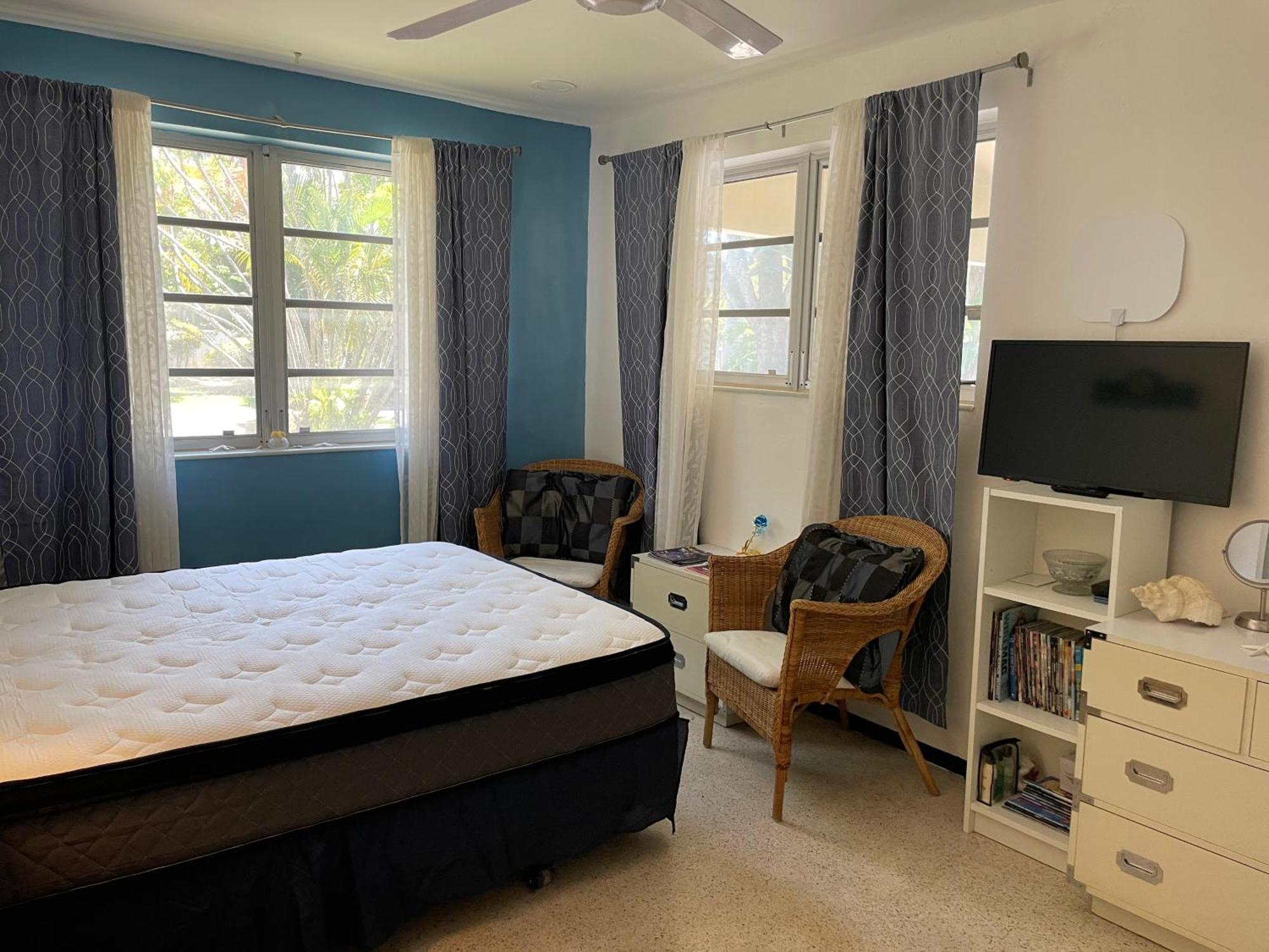 Apartment Tropical Classic Retro Florida, Private 2 Bedroom With Location