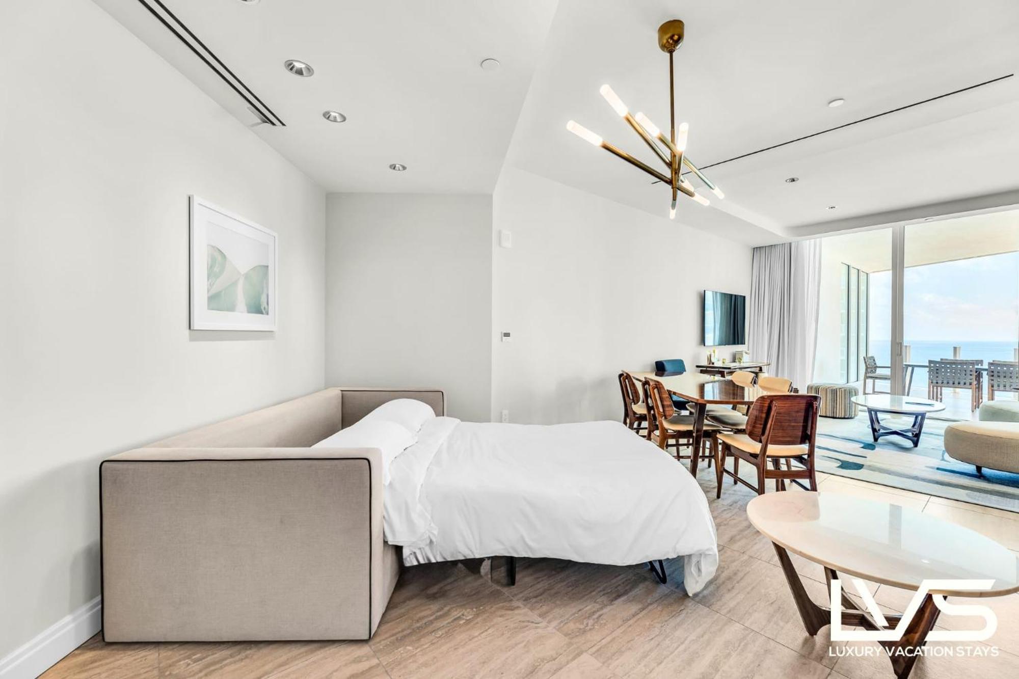 Four Seasons Ftl 2 Bed 2bath Luxury Direct Ocean Views *