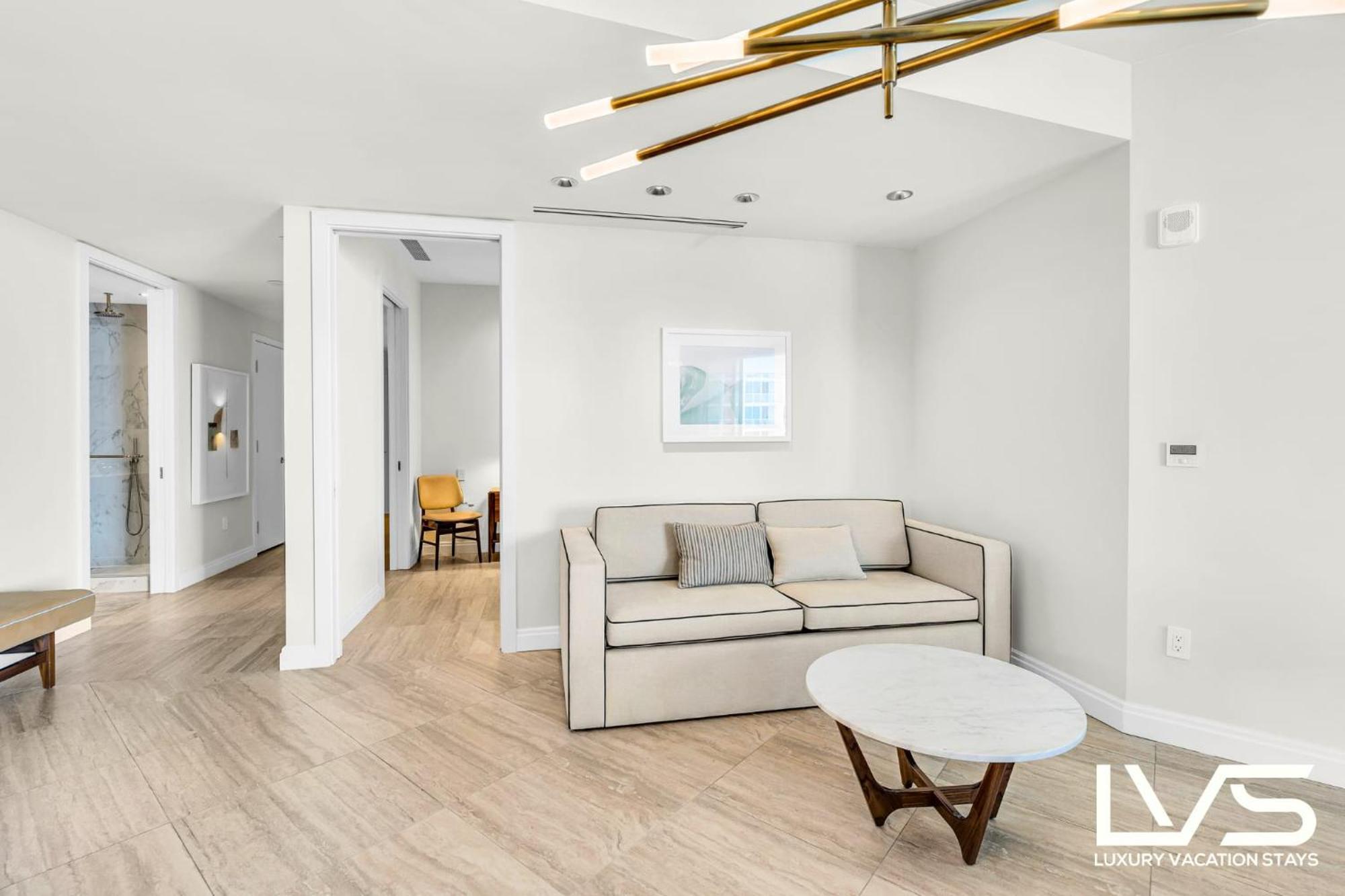Four Seasons Ftl 2 Bed 2bath Luxury Direct Ocean Views Apartment *