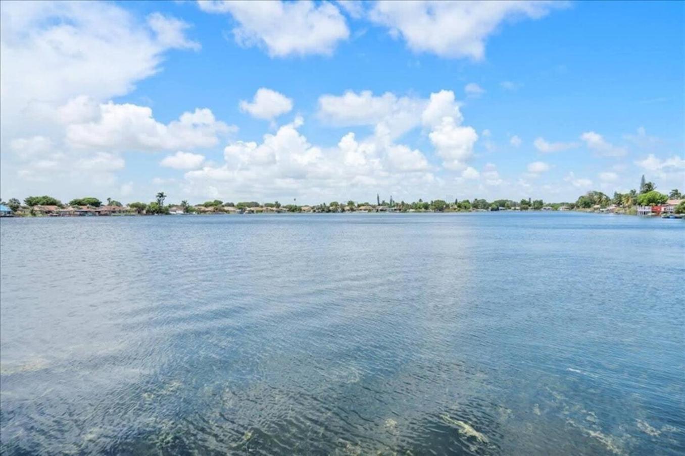 Holiday home Lakefront 3 Bdrm F Lauderdale Vacation & Casino