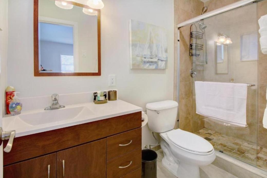 Paradise Bay Waterfront Waterman's Retreat N Lauderdale *