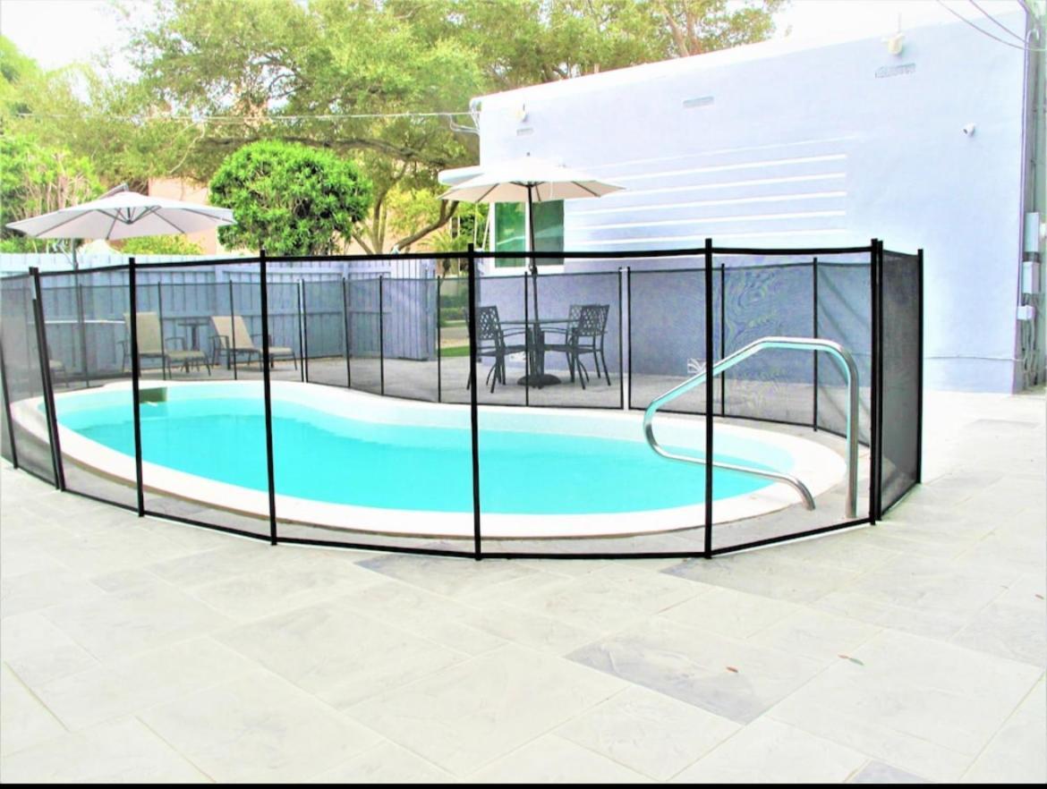 Apartment Olas Oasis, Pool, Parking, Remodeled *