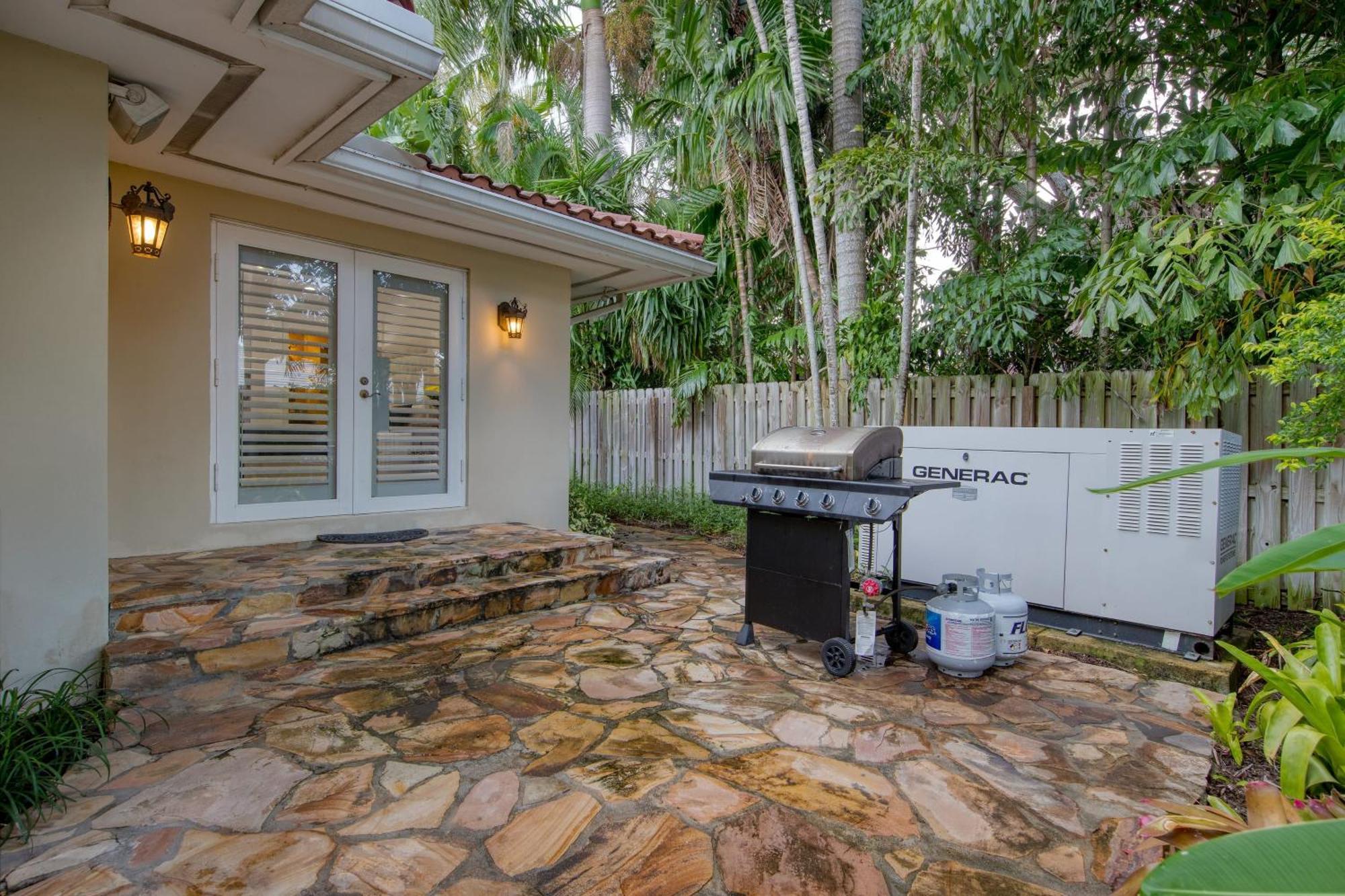 Holiday home Coral Ridge Getaway By Avantstay Pool Hot Tub Billiards 5mins To Fort Lauderdale