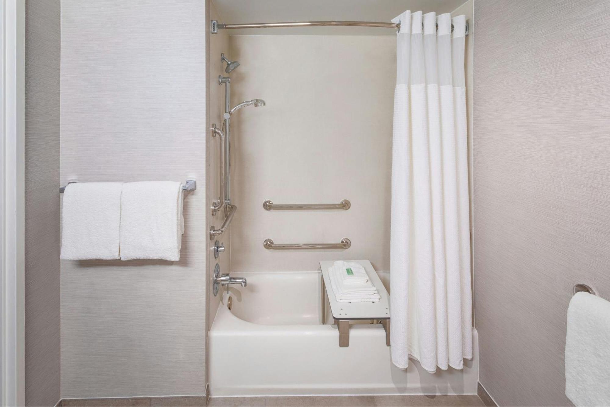 Courtyard By Marriott Lauderdale East / Lauderdale-by-the-sea Hotel 3*