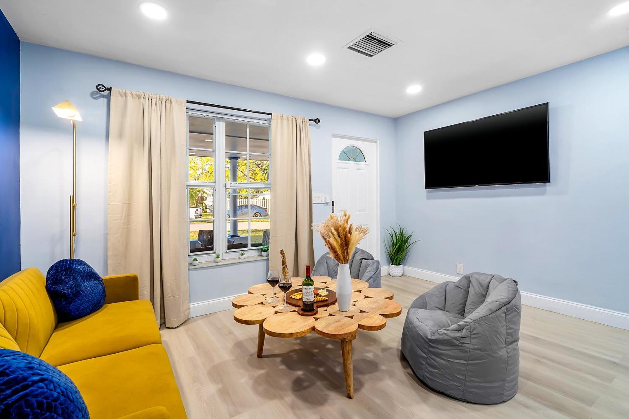 10min To Stylish Sleeps 12 With Pool, Game & Mini Golf * Fort Lauderdale