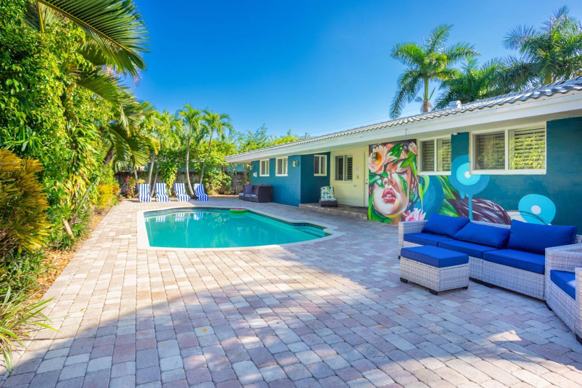 Tropical Oasis Heated Saltwater Pool 6min To The Holiday home *