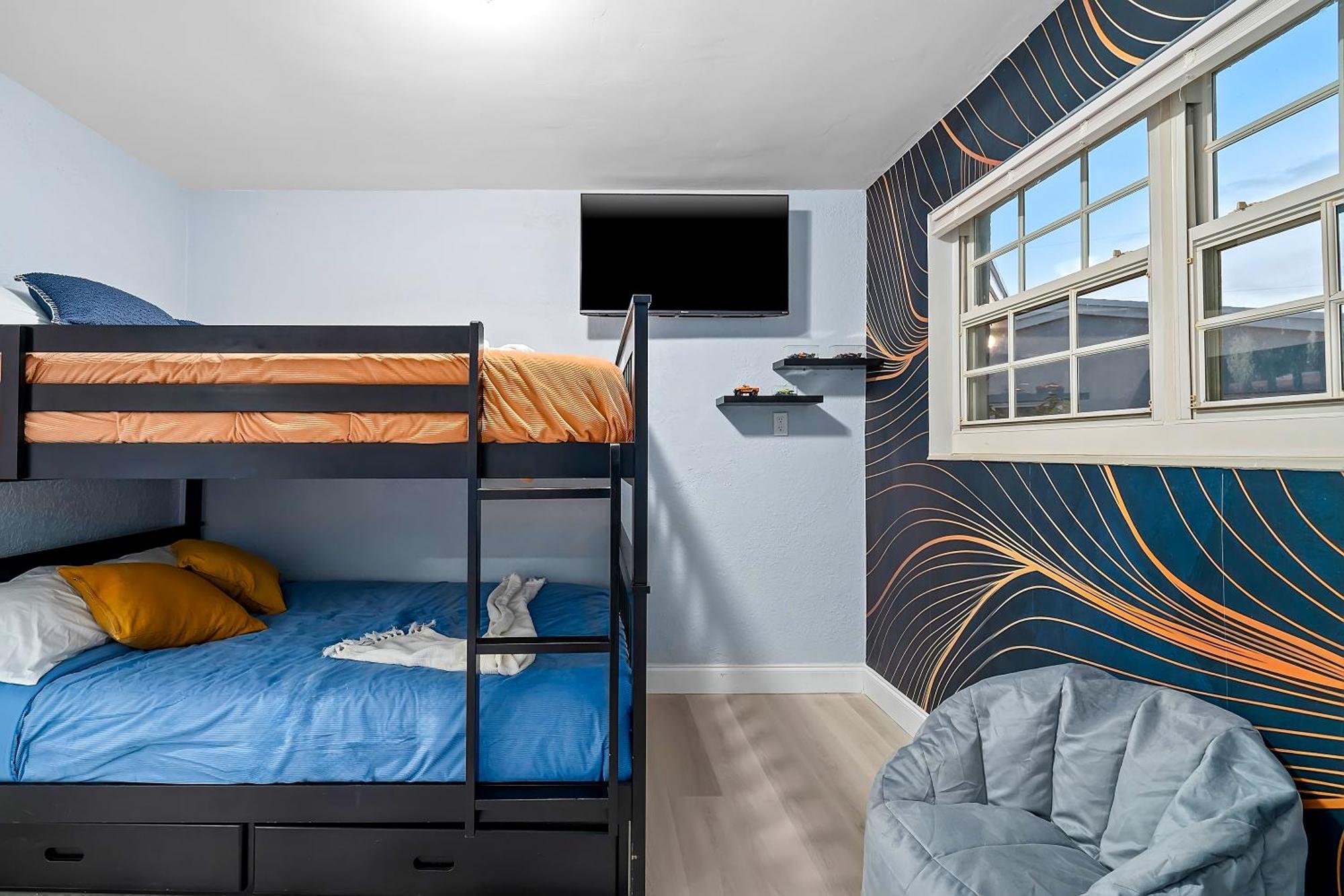 10min To Stylish Sleeps 12 With Pool, Game & Mini Golf * Fort Lauderdale