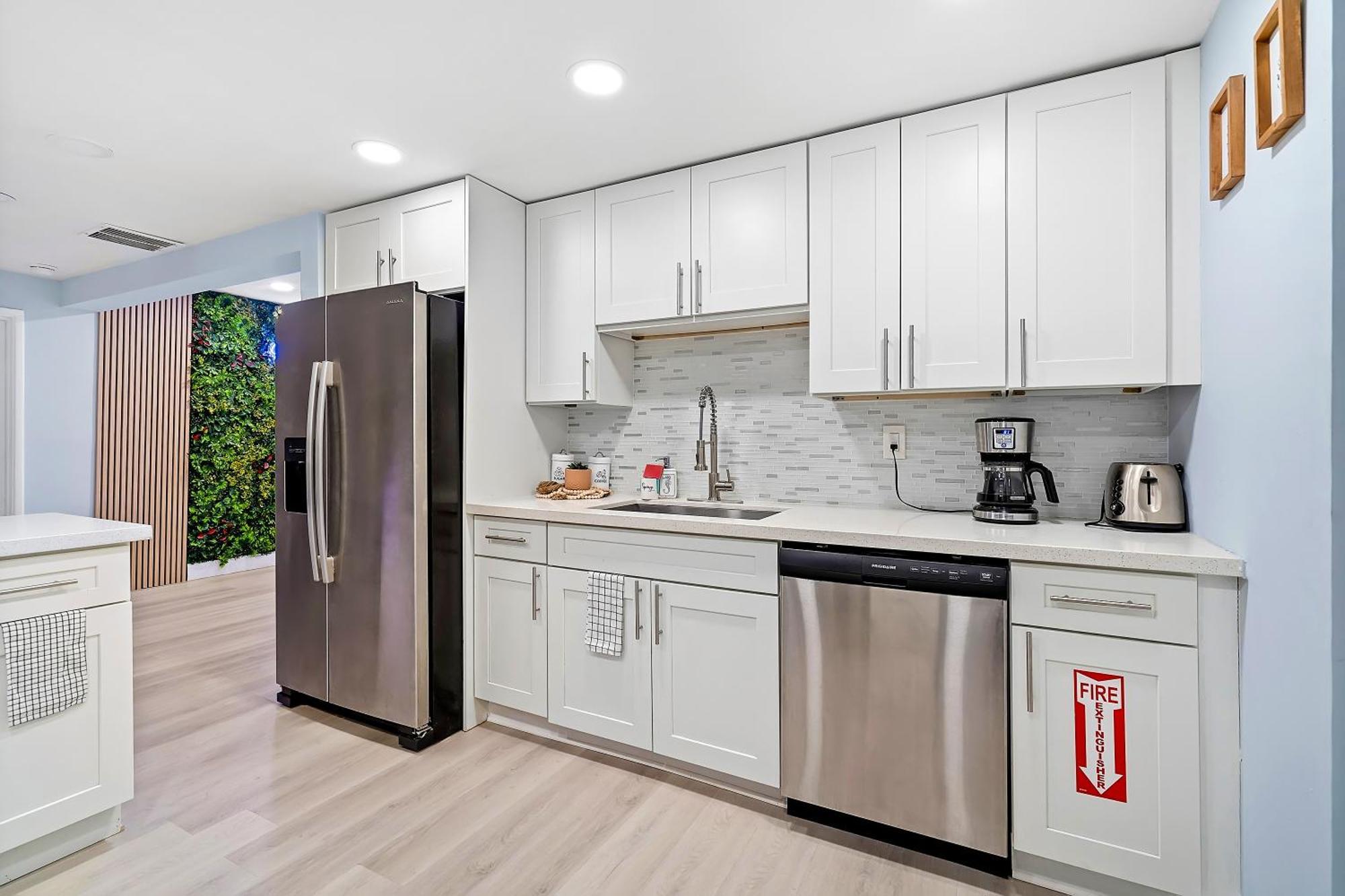 10min To Stylish Sleeps 12 With Pool, Game & Mini Golf Villa Fort Lauderdale