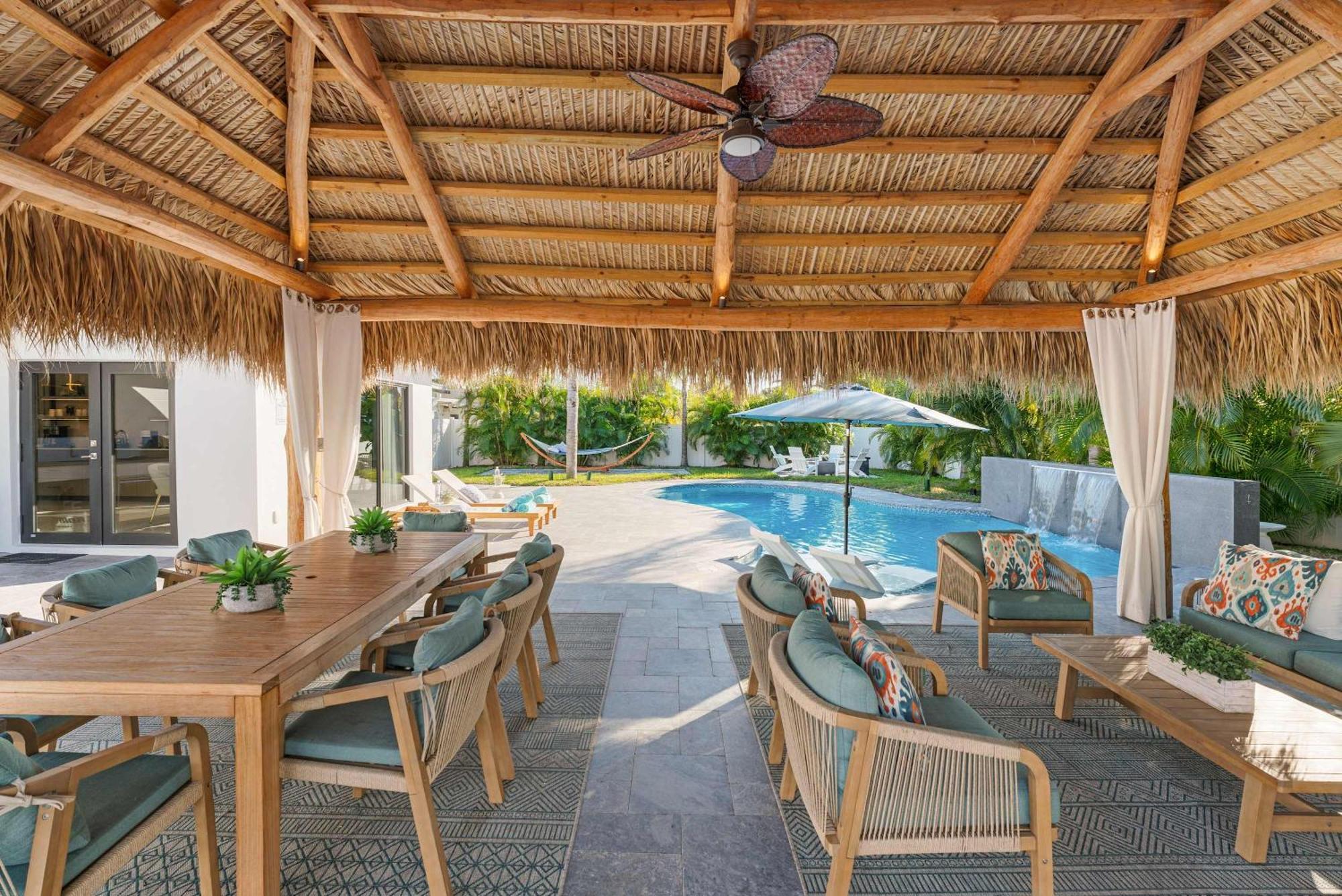 Tiki Hut Paradise Mins To W Fire Pit Fort Lauderdale