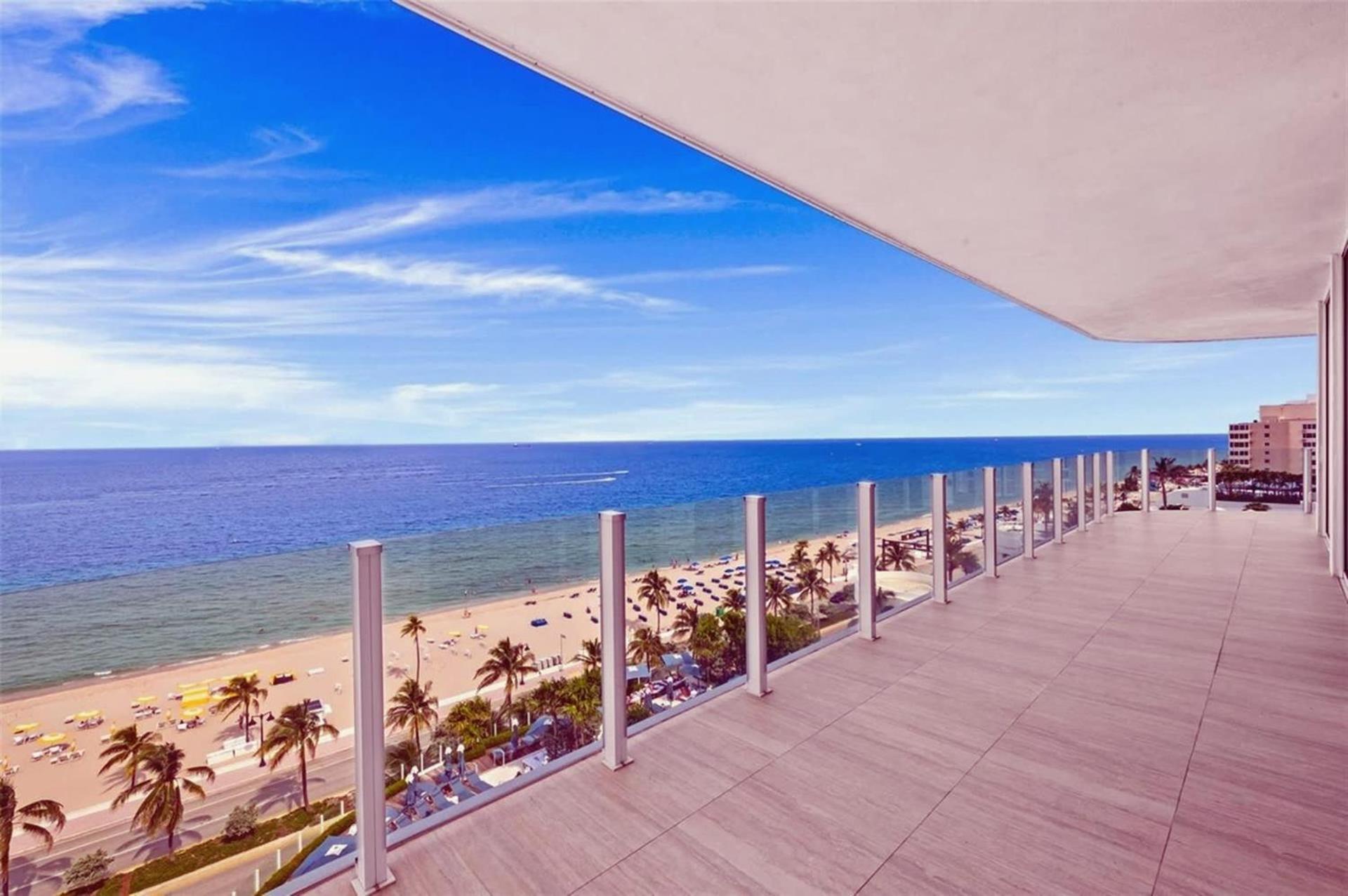 Oceanfront 2-bedroom With Great View