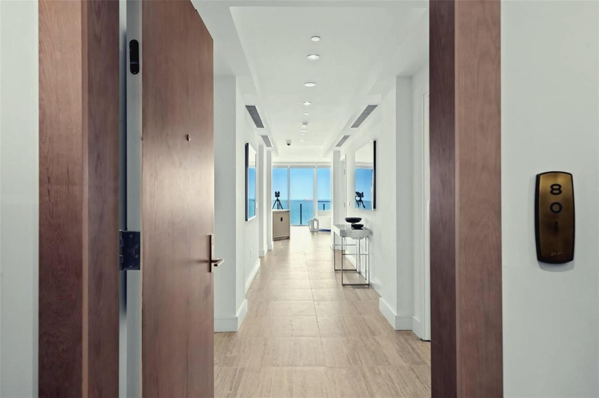 Oceanfront 2-bedroom With Great View