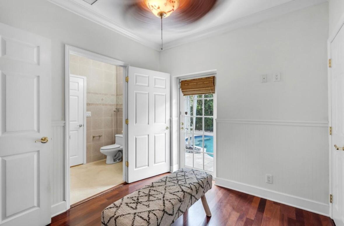 3 Bedroom Victoria Park Pool *