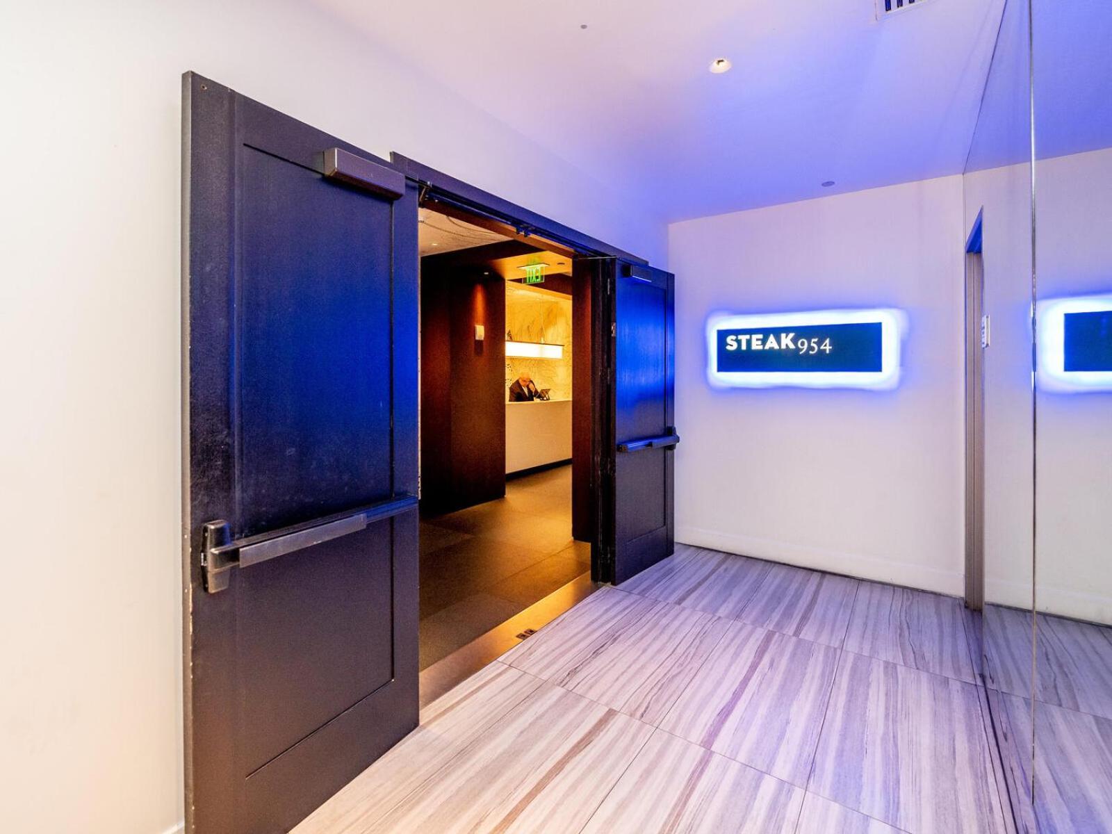 Apartment Luxury 2br 2ba With Amenities And Access *