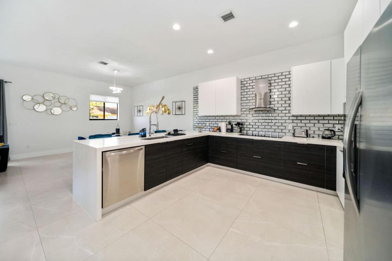 Holiday home Modern Rocknhome Near Hard Rock And Lauderdale Airport Fort Lauderdale
