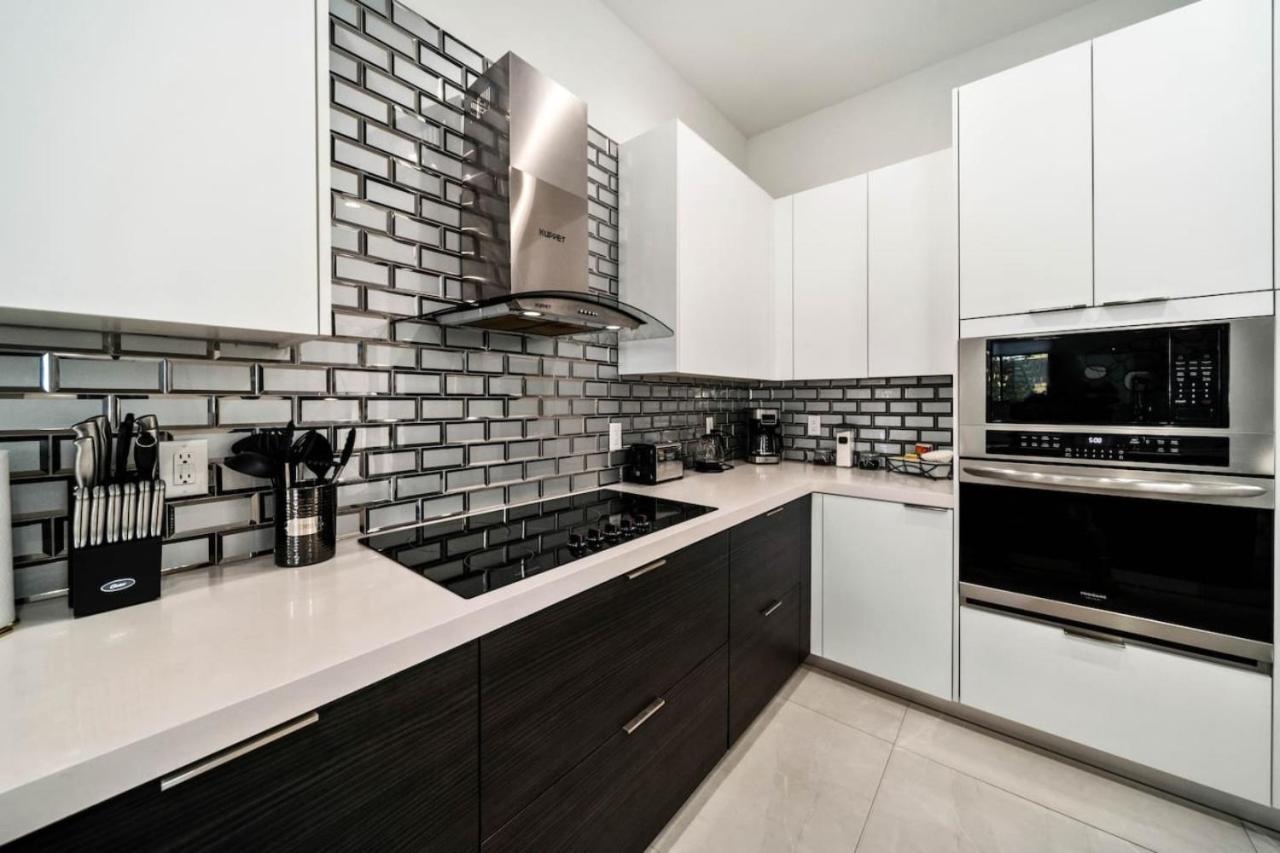 Modern Rocknhome Near Hard Rock And Lauderdale Airport * Fort Lauderdale