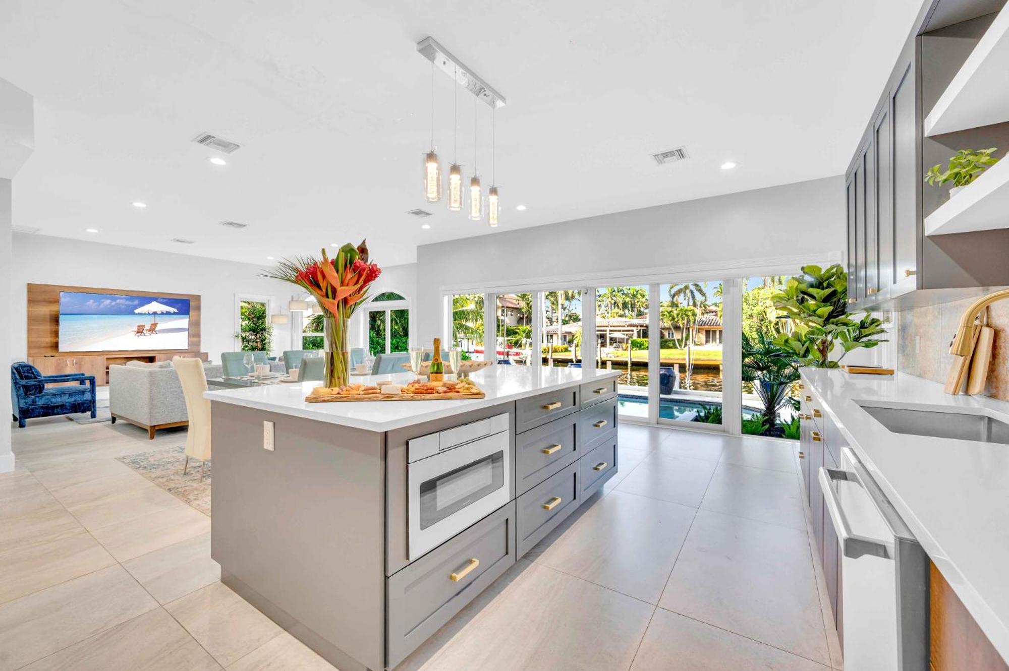 On Intracoastal In Proximity Waterfront Views Access Fogg Key Vlllas Holiday home