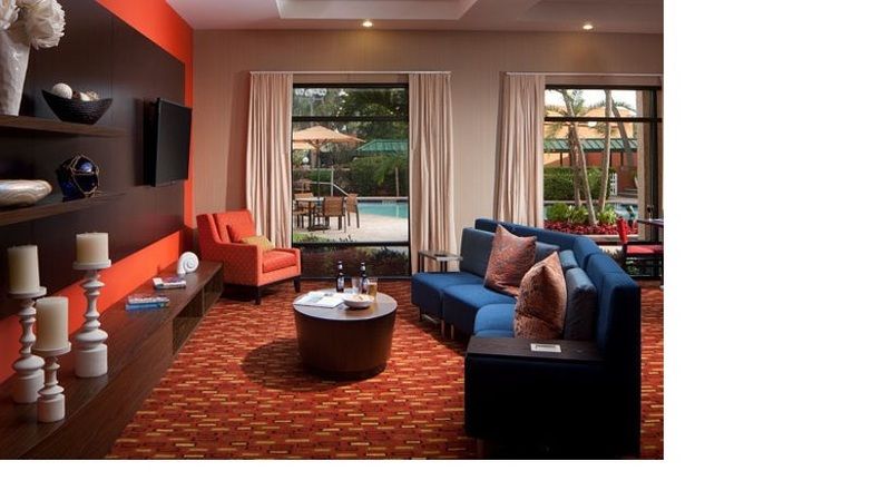 Courtyard By Marriott Lauderdale East / Lauderdale-by-the-sea