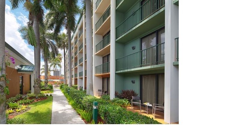 Hotel Courtyard By Marriott Lauderdale East / Lauderdale-by-the-sea