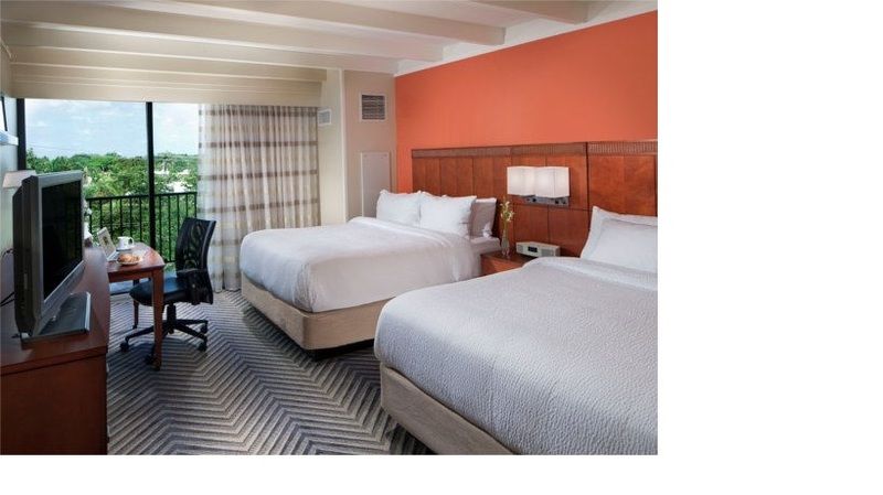 Courtyard By Marriott Lauderdale East / Lauderdale-by-the-sea Fort Lauderdale