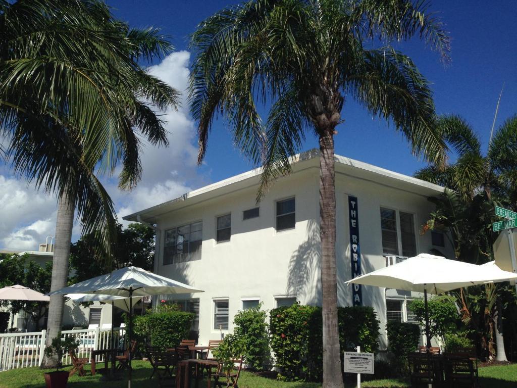 Hotel Robindale Suites 3*