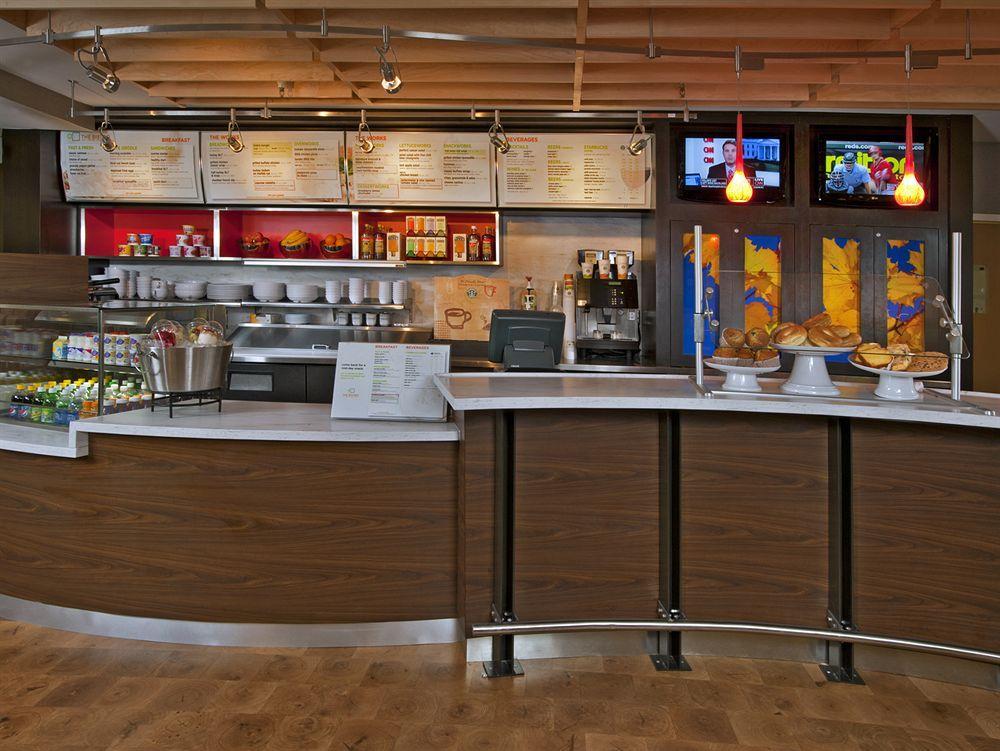 Courtyard By Marriott Lauderdale East / Lauderdale-by-the-sea Hotel Fort Lauderdale