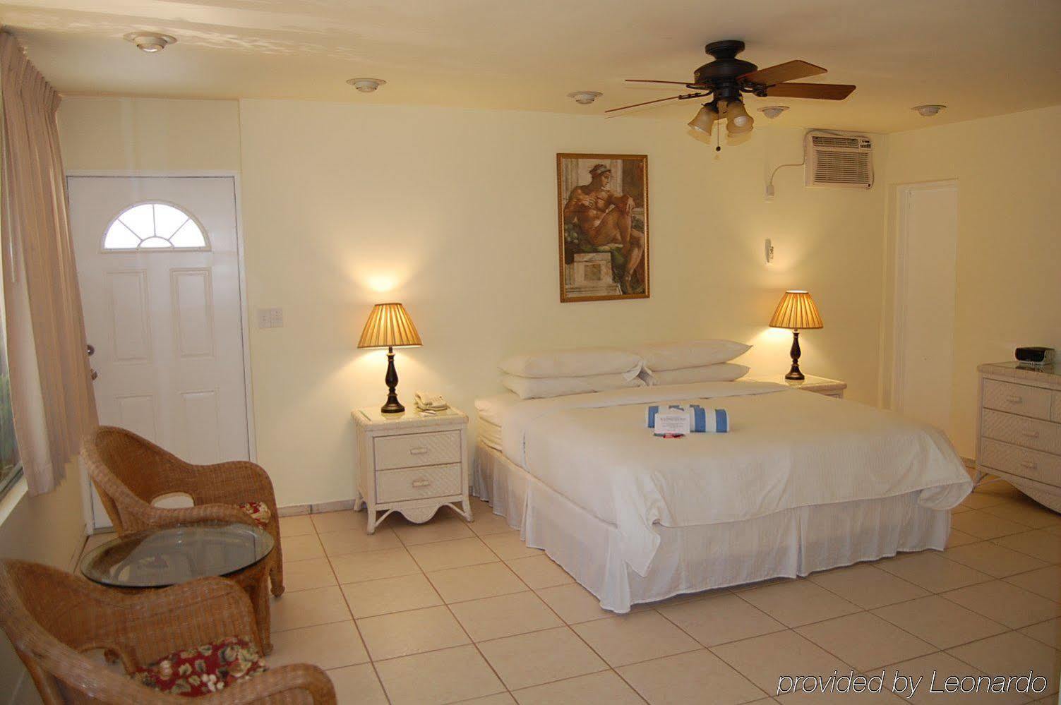 Alcazar Resort- Gay Mens Fort Lauderdale