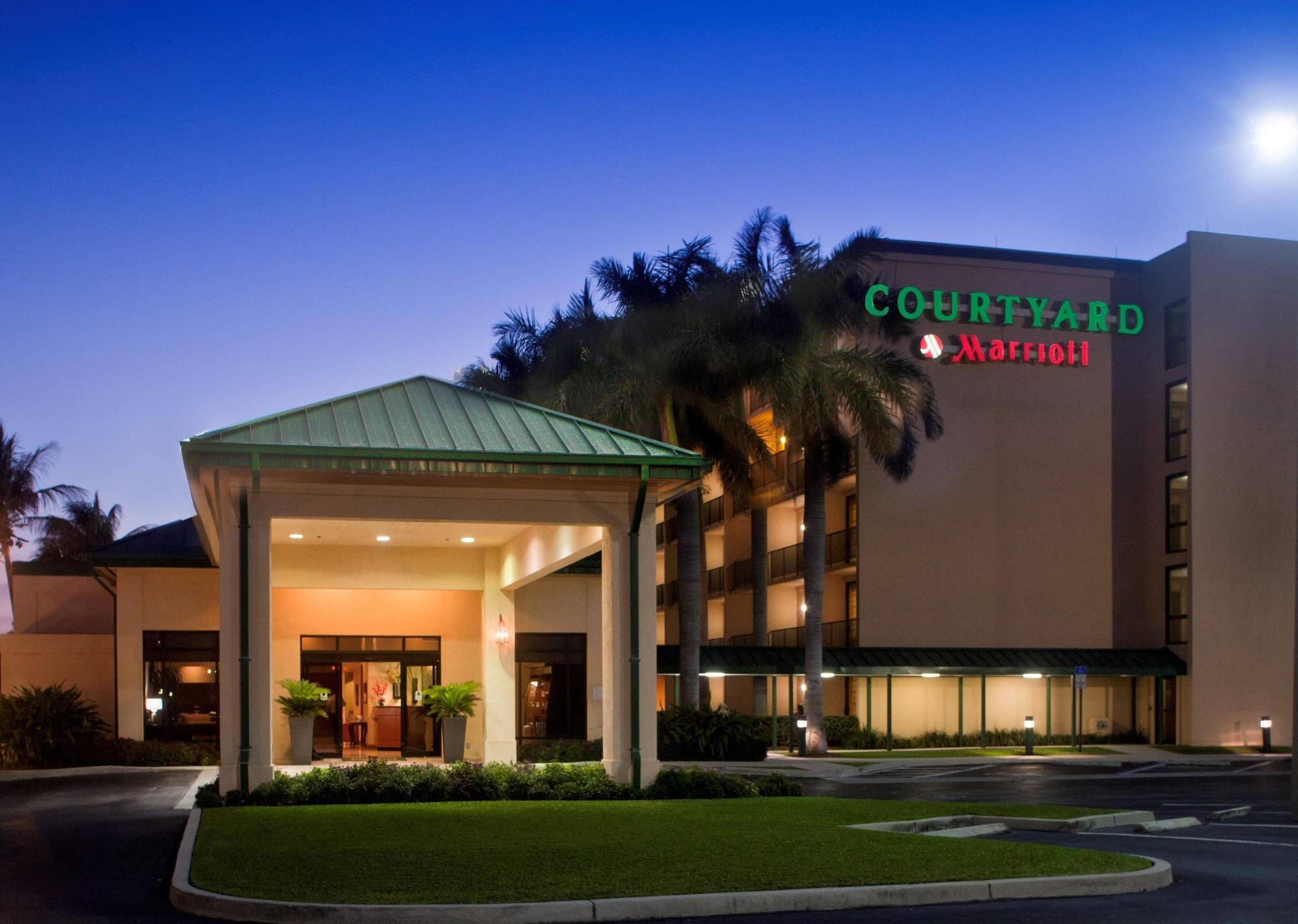 Hotel Courtyard By Marriott Lauderdale East / Lauderdale-by-the-sea
