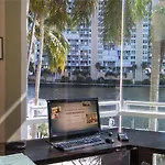 Luxury Ocean View Intracoastal Condo In Ft Lauderdale Beach - Sleeps 6