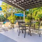 Charming House 3Br House W Heated Pool 15 Mins To Beaches