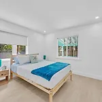 Welcome To Paradise! Secluded 4 Bed, 3 Bath, Pool