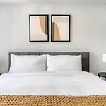 Downtown Fort Lauderdale 2Br W Wd Pool Gym Mia-13
